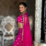 Shrutika Gaokkar Instagram - Don’t get attracted to people who achieved great heights. Love those who hold you when you fall from the heights. A loyal one is better than Royal one.