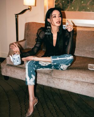 Shu Qi Instagram - 落🍵晚安🥰