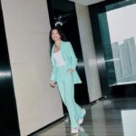 Shu Qi Instagram – 起✈️Have a great day 🍎