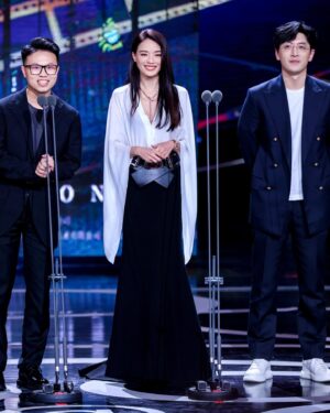 Shu Qi Instagram - 今日 尋她 🌹