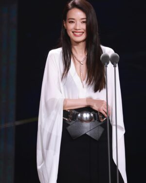 Shu Qi Instagram - 今日 尋她 🌹