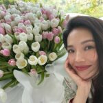 Shu Qi Instagram - 2023 4 16 天晴 ㊗️我生日快樂 願望都成真 🌹 謝謝愛我的你們💕 最後跟lay去追淚 🥳🥳🥳