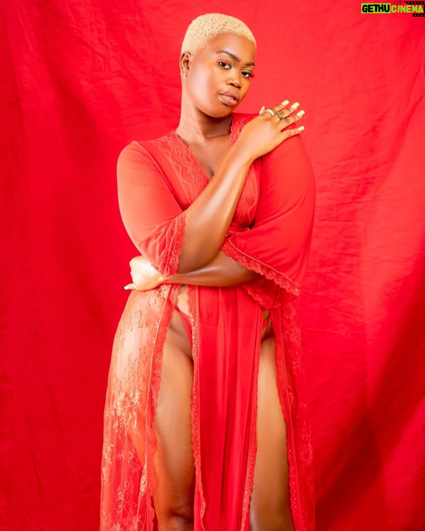 Shugatiti - 3 Likes - Meet @officialsoakybrown1 from @shugatitimultimedia