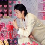 Shuzo Ohira Instagram - YSL Beauty 「YSL LOVESHINE FACTORY」 #yslloveshine #yslラブシャイン #yslmakeup #pr H&M: @nobusawahitoshi