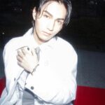 Shuzo Ohira Instagram - ケリング・グループ傘下 中国からグローバルに展開するファイン・ジュエラー〝Qeelin / キーリン〟が、日本初フラッグシップストア“Qeelin Treasure Box”を銀座にオープンしました💎 @qeelinjewellery #qeelinjewellery #qeelin #キーリン#pr H&M: @nobusawahitoshi Stylist: @rikiyamada_ 👔: @newbottega