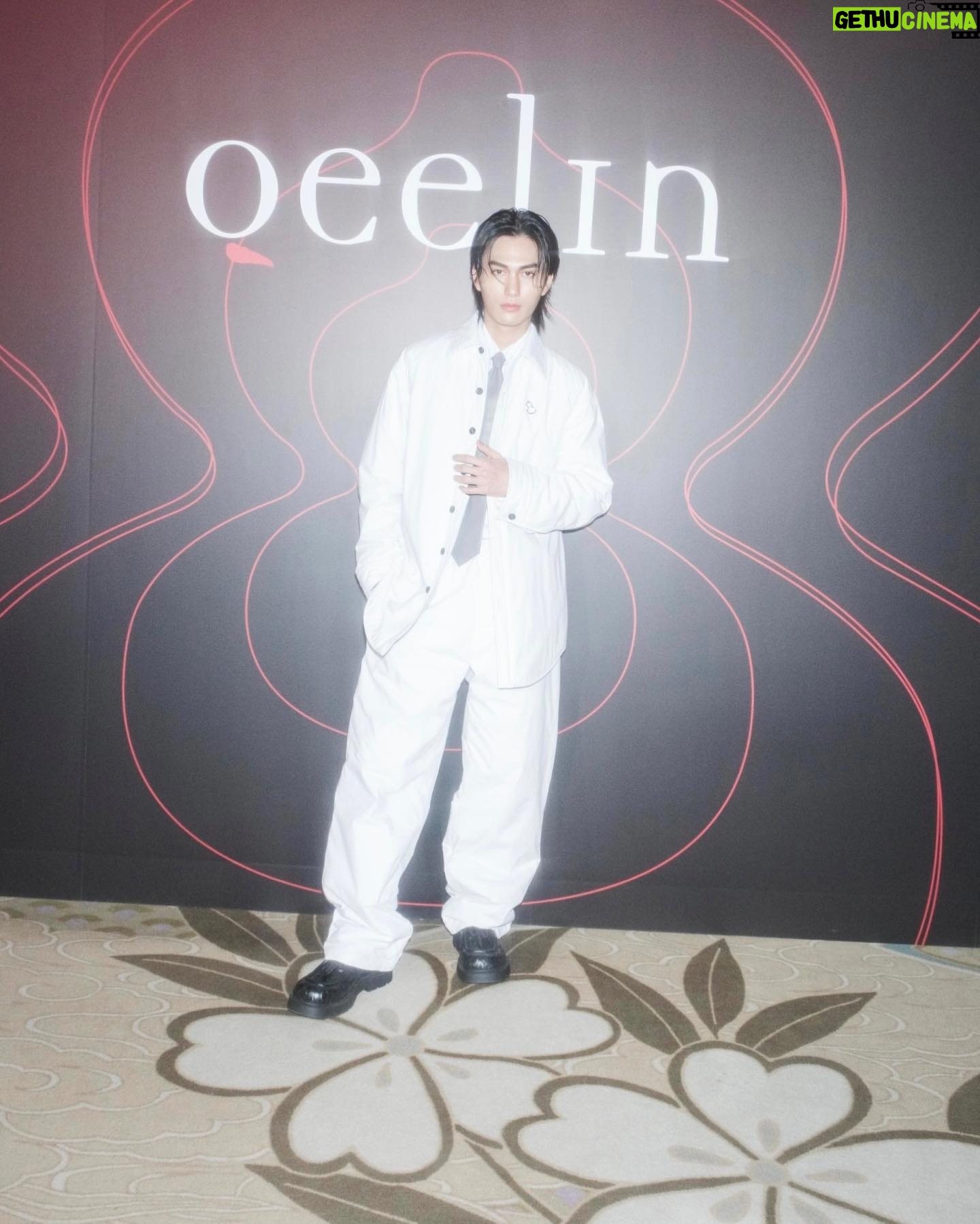 Shuzo Ohira Instagram - ケリング・グループ傘下 中国からグローバルに展開するファイン・ジュエラー〝Qeelin / キーリン〟が、日本初フラッグシップストア“Qeelin Treasure Box”を銀座にオープンしました💎 @qeelinjewellery #qeelinjewellery #qeelin #キーリン#pr H&M: @nobusawahitoshi Stylist: @rikiyamada_ 👔: @newbottega