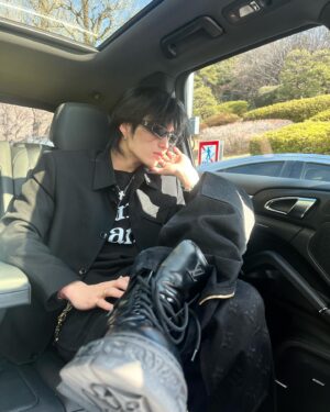 Shuzo Ohira Instagram - 今日はとある作品に入るための衣装合わせだったりをしたよ🤭
みんな楽しみにしていてね💎🥊

#lvsupervision #louisvuitton #lvfashion