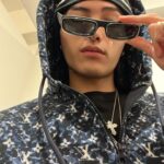Shuzo Ohira Instagram - 今日はとある作品に入るための衣装合わせだったりをしたよ🤭 みんな楽しみにしていてね💎🥊 #lvsupervision #louisvuitton #lvfashion