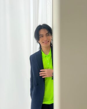 Shuzo Ohira Instagram - DIOR💎

Men’s SS collection 2024

@dior #dior  #ディオール #ディオールファインジュエリー #ディオールタイムピーシズ #diorsummer24 #supportedbydior 

H&M: @nobusawahitoshi