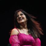 Shweta Mohan Instagram – Bespoke outfits by @ras_collective @abisubz 🙌 
Loved wearing them 💖

Wonderful clicks by @gowtham.ayyappan

#ARRLiveInConcert #shwetamohanliveinconcert 
#ConcertStyling