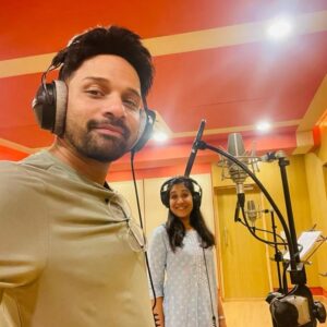 Shweta Mohan Instagram - Happy Birthday dearest @karthikmusicexp 🥰🎉 Keep inspiring us, my friend !!