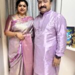Shweta Mohan Instagram - Koti pranaam and many many more happy returns of the day to the guiding light of BMK music family , my dearest Guru Krishna Kumar chettan 🩷🙏🏼💥💐🥳🎂 Praying for him and his beautiful family's good health and happiness today and always 🙏🏼🥰