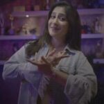 Shweta Mohan Instagram - Out now on @saregamamalayalam YT channel - #NeelaNilaveShweMo version 😉🥰✨ Thank you @samcsmusic and @shanenigam786 for inviting me to this super hit song made magical in the voice of @kapilkapilanmusic and written by @manumanjith_s 💥🎉 Enjoyed giving my rendition of this cracker of a song ! @mahima_nambiar 💞💫 #NeelaNilaveFemaleVersion #RDX #NeelaNilave
