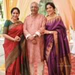Shweta Mohan Instagram - പ്രണയത്തിന് എന്നും ചെറുപ്പമാണ് ❣️ നീ ചേർന്ന് നിൽക്കുമ്പോൾ എല്ലാം മറക്കും ഞാൻ ❣️❣️❣️ @sujathamohanofficial @vishakrish50 @_shwetamohan_ @thammy_raman_entertainments ➡️USE YOUR HEADPHONES ⬅️ 👉Please contact credit issues DM @sujathamohanfanpage ➡️➡️➡️➡️FOLLOW ➡️➡️➡️➡️ #sujathamohanfanpage #sujathamohanofficialfanpage @sujathamohanfanpage #superlady #shwetamohan #shweta #vidyasagar #ninakkentemanasile #radhikathilakdaughterwedding #marriagefunction #photoshoot #sujatha #sujathamohanfanpage #sujathamohan🎼🎵🎶💞💝👌💓💟💕 #sujathamohansongs #sujathamohan #sujathamohanofficial #sujathamohanvoice #sujathamohantamilhits #sujathasinger #sujathamohanofficialfanpage #sujathamohanlovelyvoice #sujathamohansong #sujathamohanfans #sujathamohanfansclub #sujathamohanhits #sujathamohanfangirl #sujathamohanwhatsappstatus #sujathamohanfanpageofficial #sujathamohansinger #sujathamohan❤️
