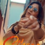 Shweta Mohan Instagram - #SthreeTheAnthem / #PeNNTheAnthem OUT NOW in 4 languages - Malayalam , Tamil , Telugu and Hindi !! Listen to it first and then go ahead n pat yourselves on your back... Cos it's not easy to be a G.I.R.L 😎 Link in Bio Composed, Arranged and Sung by @_ShwetaMohan_ Lyrics - #ManojYadav , #AnuElizabeth , #KrithikaNelson @madrashe , #Vanamali Co-produced by @maithri_1111 Mixed and Mastered by @abinpushpakaran Conceived and Directed by @sharon_k_vipin Cinematography & Edit by @amoshputhiyattil Choreographer (rap) - @nasif_appu Make-up & Hairstylist - @shoshank_makeup Design & Communications - #ChóFluid #newindiesong #newmusicvideo #WomensAnthemSong #womenempowerment #girlsrock