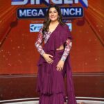 Shweta Mohan Instagram - 💜🤍💜 #SuperSingeronStarMaa Styled by : @aayeshaa.mariam Outfit: @issadesignerstudio Accessories: @kushalsfashionjewellery
