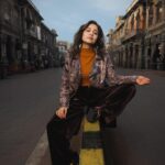 Shweta Tripathi Instagram – Street fashion..literally! 🙃

Wearing : @lovelate20s @theatre.xyz 
_____
Photography : @abhijeetanand_
Styling : @shahriyar_Adil
Styling team : @pratimajukalkar 
Hair & Makeup : @sofiexhmu__

#Reverieindia #Reveriefebcover #ShwetaTripathiSharma#lovelate20s #theatrexyz#HomegrownMagazine #VocalForLocal #digitalcover #heritage #charminar #hyderabad