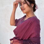 Shweta Tripathi Instagram – Sun aur main, dono set ✅

Beauty & mane magic @sofiexhmu___ 
📸 by my ⭐️ @hriyamarfatia 

@netflix_in @bhansaliproductions  #Heeramandionnetflix #Premiernight #SustainableSundari 👸🏽✨