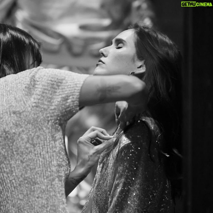 Shy'm Instagram - Saisir et immortaliser l’intime avec pudeur et poésie… Les vrais coulisses par Yves Mayet 💐
