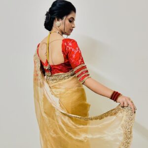Shyamala Instagram - #ethnic ❤️ Outfit : @kushalethnix  earrings : @yuvi_collections  chocker : @fashioncurvee Styling : @greeshma_krishna.k  Makeup : @vinod_bridelmakeupartist  Hair : @elegantbridalmakeovers
