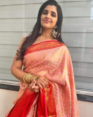 Shyamala Instagram - SAREE: A timeless masterpiece 😊 this saree from @joshnikacollections