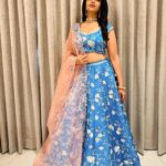Shyamala Instagram - Just blue-ming 😊 Styling : @impriyankasahajananda Outfit : @srivichowdary Accessories: @kushalsfashionjewellery Makeup : @vinod_bridelmakeupartist Hair : @elegantbridalmakeovers