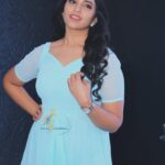 Shyamala Instagram - @syamalaofficial When Mrs. Syamala is hosting, everyone enjoys it because of her infectious smile. Not only is she a charming host, but she's also a brilliant actress, showcasing her talent in movies. 💕 #filmcombat #syamala #host #anchor #tollywood #eaglemovieevent #celeb #actress #celebrity #cute #smile