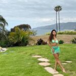 Sierra Capri Instagram – Idc give me Bowlegs and Beaches 4 life 🌴