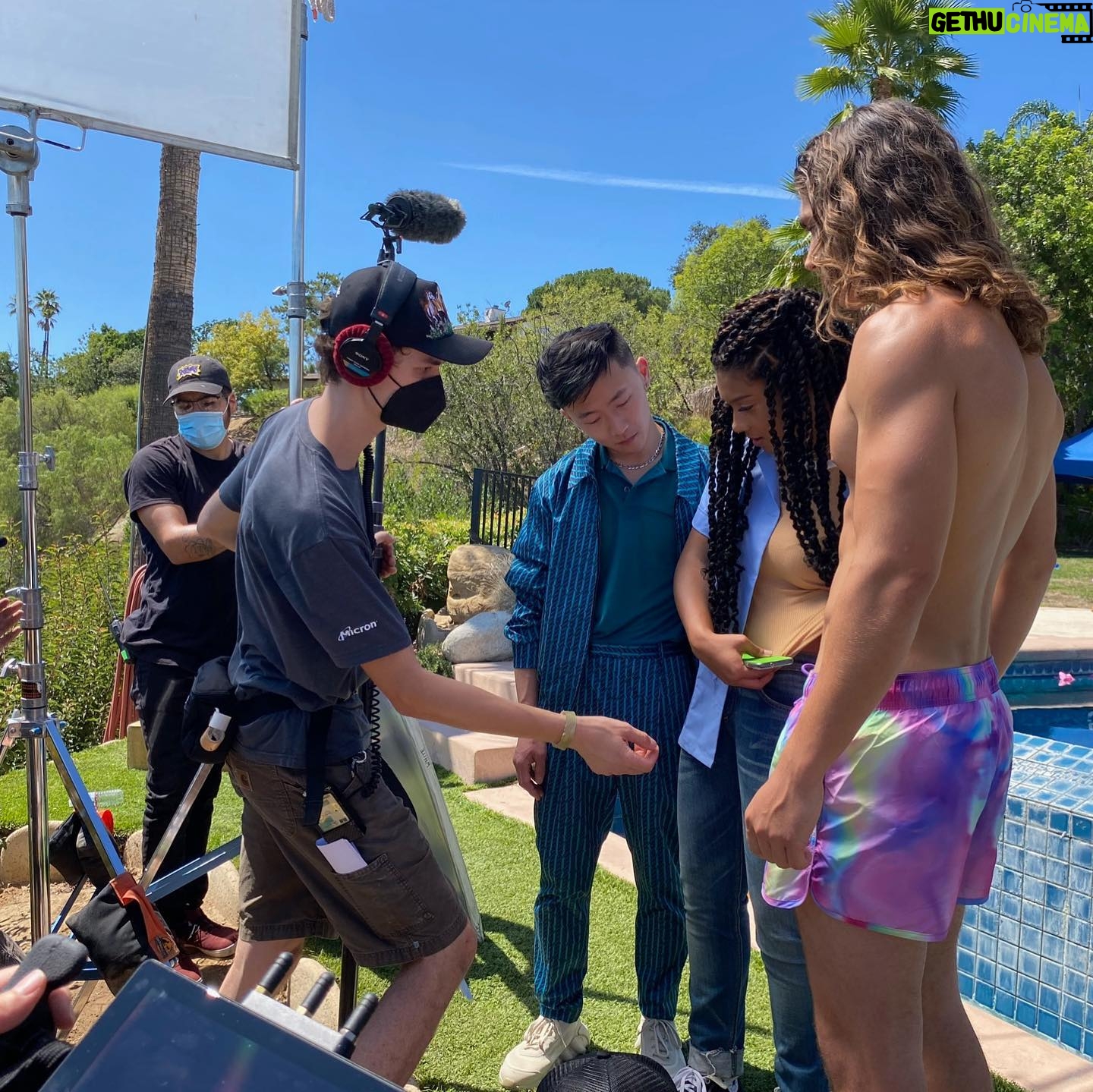 Sierra Capri - 231.6K Likes - Something fun is coming... no seriously I had the time of my life lol Thank you @paulfeig @jeannejo @powderkegtv and everyone involved.. @jeannejo you’re ability to bring stories to life is remarkable 💕 #powderkegfuse