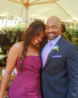 Sierra McClain Instagram - Happy Season 4 Finale Day, y’all. 💐 @911lonestar tonight at 8/7c on @foxtv. 
Can you hear the wedding bells?.. 💍 #911lonestar #season4