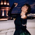 Silvia Abril Instagram – Recordando la maravillosa noche que nos hizo vivir @fotogramas_es y el precioso discurso de @julieta_martialay ❤️❤️
Fue un honor para mi poder entregar el premio a mejor actor de teatro, enhorabuena @mikiesparbe y a todos los premiados y nominados. 
Gracias a la familia @cramtalent por acompañarme otra noche más 🥰🥰 
Y a @rodrigogalo_ porque siempre hace su magia @shiseido #ShiseidoMakeup