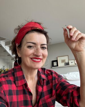 Silvia Abril Instagram - Hoy toca sesión de selfies y de risas esas que no falten ❤️😍🤣