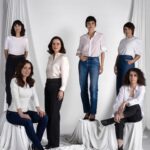 Silvia Abril Instagram - “Fue un momento de mucha convulsión interna, de rabia contra la naturaleza. Pero fue también un aprendizaje, un proceso de aceptación” El Pais Semanal me ha entrevistado junto a una docena de mujeres entre los 48 y los 50 años. Hablamos sobre cómo se vive la menopausia, los estigmas que se asocian a ella y el porqué a día de hoy sigue siendo un tabú. Fue un placer poder hablar de este tema con libertad y tratándolo con la naturalidad que se merece. Tenéis el reportaje completo en la web del @elpaissemanal 🖤 MEDIO: @elpaissemanal PH: @isabelmunoz_photographer ENTREVISTA: @monicaceberio MUAH: @marafervi