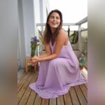 Silvina Luna Instagram - DEFINIRME ES LIMITANTE El vivir plena en el presente me da posibilidades de jugar sin tener q elegir en polaridades o etiquetas 🏷 El vestuario puede cambiar pero la esencia es la misma, sigo nutriendome con las invitaciones q me hace esta hermosa vida y bailar al ritmo de lo que me invita el corazón♥️ ¡Les deseo a tod@s que puedan trascender mandatos y vivir en el presente, desde allí no hay tiempo ni ganas para juzgar! ¡Que tengan una hermosa tarde! ✨ - #martesdereflexión #vivirplenamente #sinetiquetas #silvinaluna