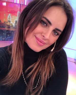 Silvina Luna Instagram - *La vida es lo que te pasa mientras estás haciendo otros planes,
beautiful beautiful beautiful boy*