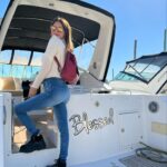 Silvina Luna Instagram - “Nada hace que la felicidad sea más inalcanzable que tratar de encontrarla” ✨ #simplelife #simpleyconsciente #lavidaesahora #blessed . . . @tipadenim @infiniteyewear @urbancowarg @kosin_oficial