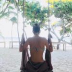 Silvina Luna Instagram - ¿Para qué? Suele ser la pregunta que me desafía a conectar con el sentido de cada acción. Y gracias a esa pregunta en algunas ocasiones descubro que hay cosas que elijo y otras que hacía para satisfacer a alguien más.⁣ ¿Cuáles son los “¿para qué?” que estás necesitando preguntarte? 😉⁣