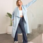 Silvina Luna Instagram – La prenda que no me voy a sacar todo el invierno 💙 Este Tapado Figueroa Alcorta de @prussia_moda 💘 Si todavía no los conocen, vayan corriendo que ya salió la NUEVA COLECCIÓN y es un fuego 🔥 

Además están con un súper SORTEO hasta el 25/03 ✨✨✨

¡Encontrá la nueva colección en www.Prussia.com.ar!
.
.
📸 @samuelganembeauty 
Hair @jaz.sanders & @bebesandersok 
Makeup @loreandrade1981 

#LunaStyle #Look #moda #stilyng #fashion #SilvinaLuna