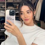 Simay Barlas Instagram – Böyleli bir hafta 🤍🌈🌸✨🦋