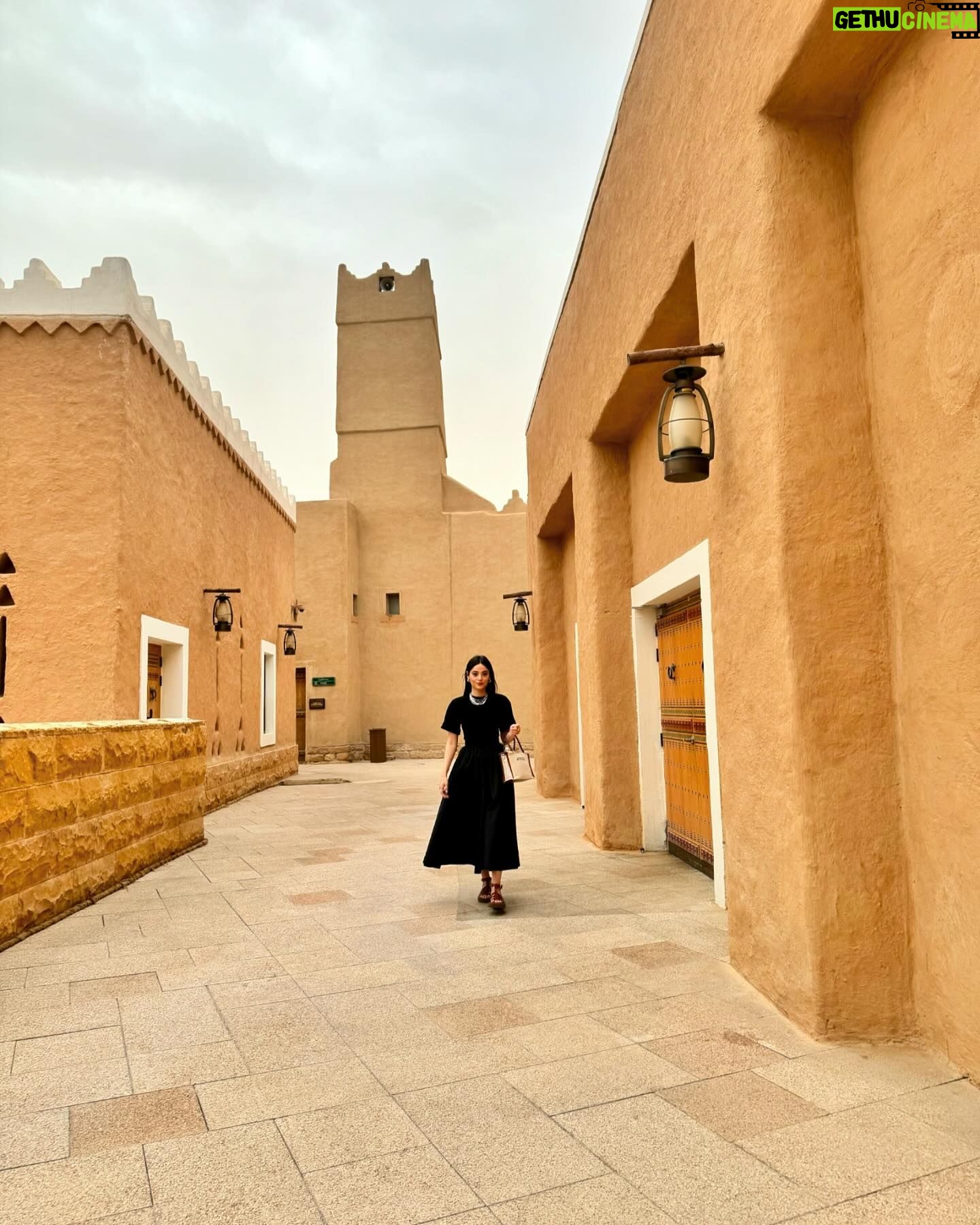 Simay Barlas - 425.7K Likes - Riyadh ๐ค๐ธโจ