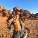 Simay Barlas Instagram - Safari 🌵🐪🏜️
