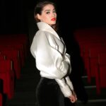 Simay Barlas Instagram – Bu şahane gecede emeği geçen herkese teşekkürler 🌹
@gelecegin.guclukadinlari 🤍
@tuvana_buyukcinar 🤍
📸: @gunermertt