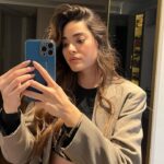 Simay Barlas Instagram -