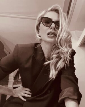 Simge Selçuk Instagram - 🖤🤍