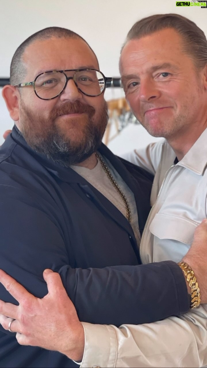 Simon Pegg - 146.1K Likes - Every now and then, the memories function on iPhoto just knocks it out of the park. ❤️
@friedgold