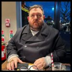 Simon Pegg Instagram – My hot dinner date.