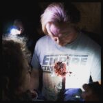 Simon Pegg Instagram - #tbt “I really liked that t-shirt” My long time make up artist Jane Walker applying the finishing touches to Graeme Willy’s gunshot wound in “Paul” 2009 👽❤️