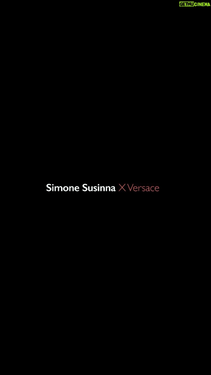 Simone Susinna Instagram - Esclusive Versace @versace