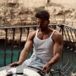 Simone Susinna Instagram –