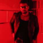 Simone Susinna Instagram – Red light.